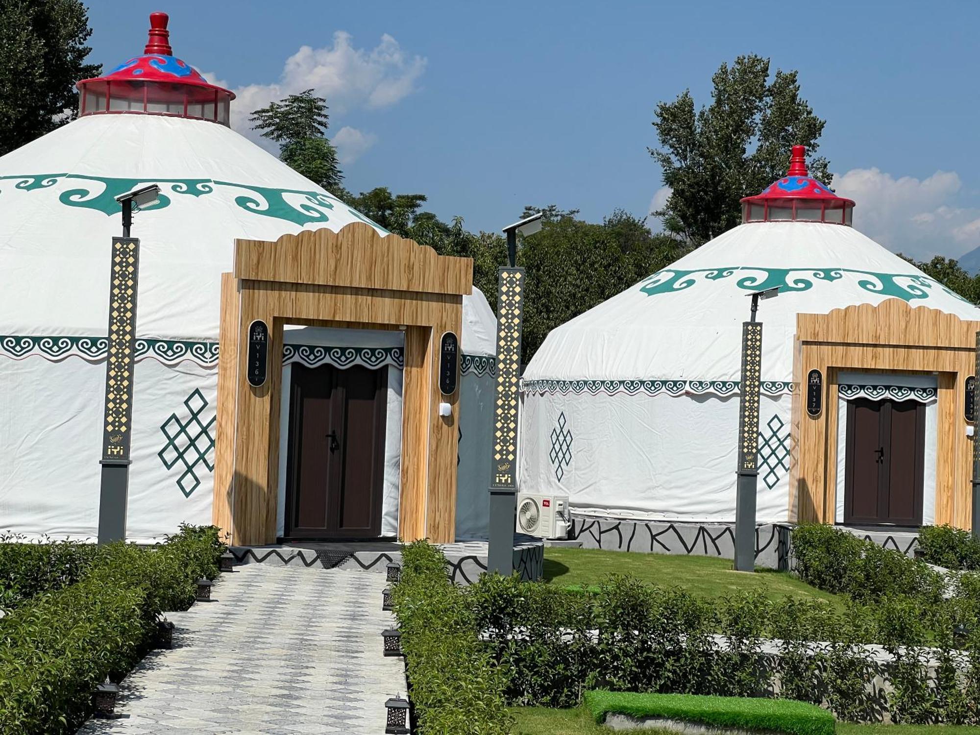 Iyi Luxury Inn Swat Saidu Sharif Luaran gambar
