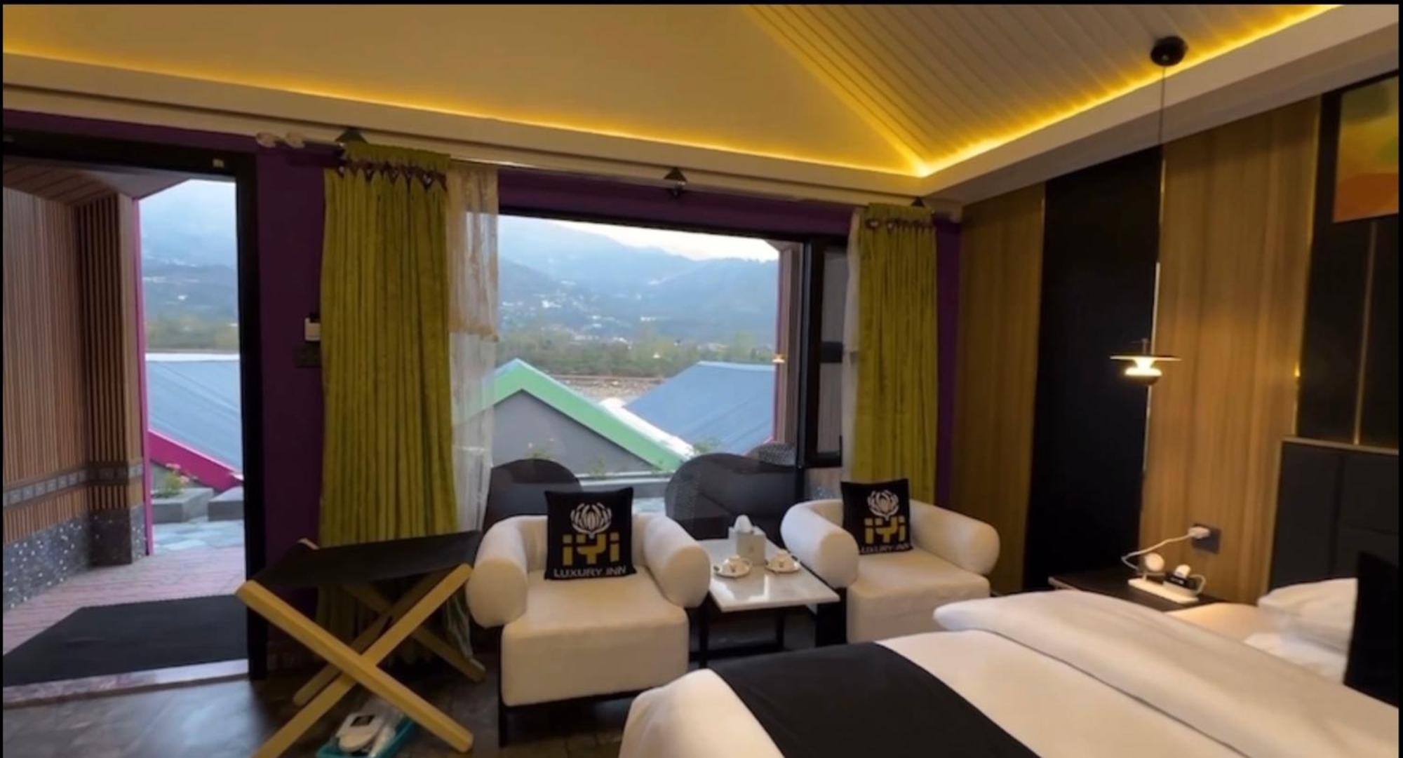 Iyi Luxury Inn Swat Saidu Sharif Luaran gambar